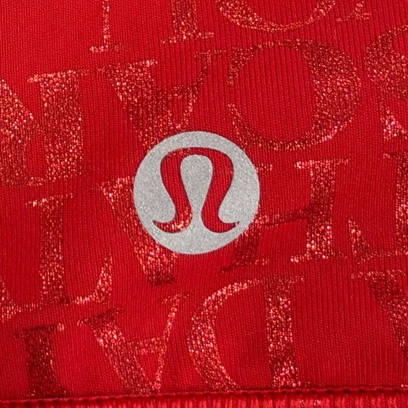 Lululemon Energy Bra Size 8 In Manifesto Foil Dark Red - Picture 3 of 4